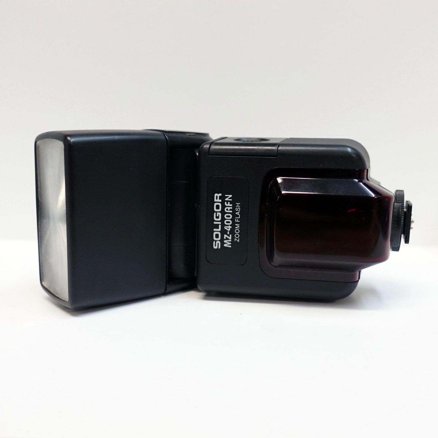 Biltzgerät für Nikon Soligor MZ-400AFN ZoomFlash – Blitzgerät für analoge Nikon SLR | Gebraucht