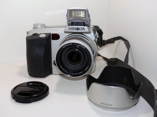 Minolta Dimage 7i Digitalkamera