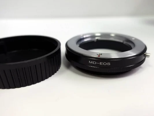Gebrauchter Objektivadapter für Canon EOS Kameras und Minolta MD Objektive
